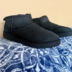 UGG Women's Black Ankle Boots